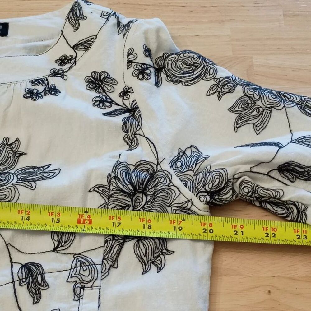 Windridge By Cheryl Nash Women's Top Linen Blend 2 Front Pockets Embroidered - Picture 12 of 16